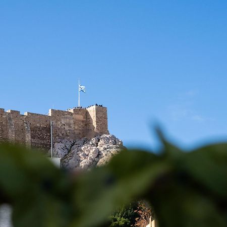 Central House In Plaka Atenas Exterior foto