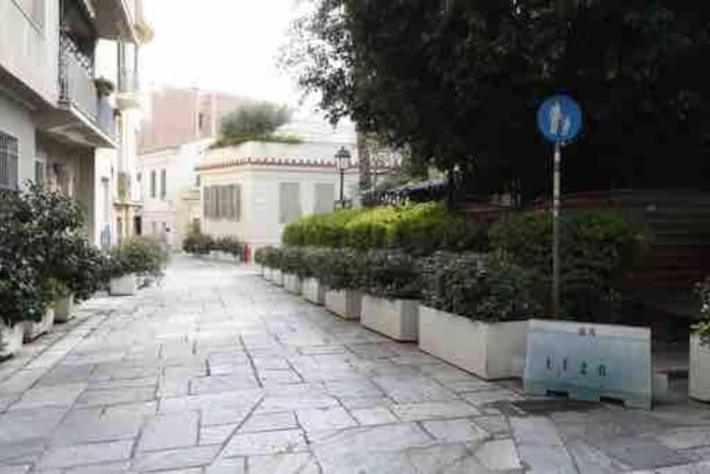 Central House In Plaka Atenas Exterior foto